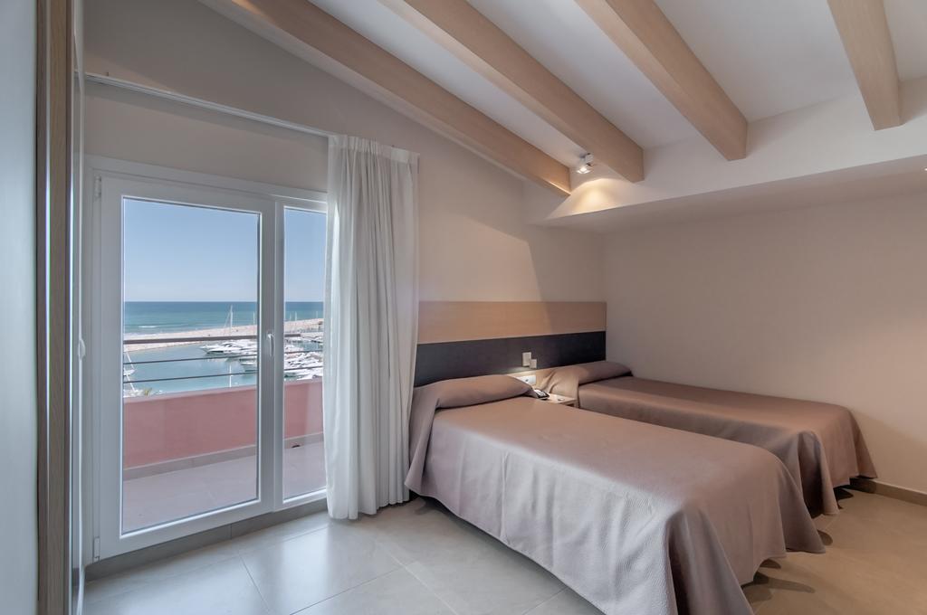 Double or Twin Room Terrace